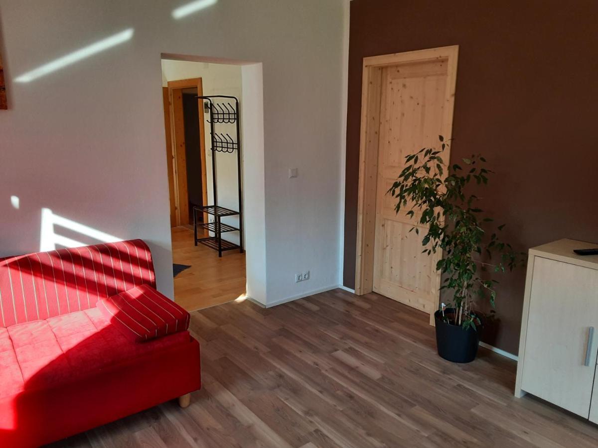 Apartment - Ferienwohnung 2 Treffen Am Ossiachersee Exteriör bild