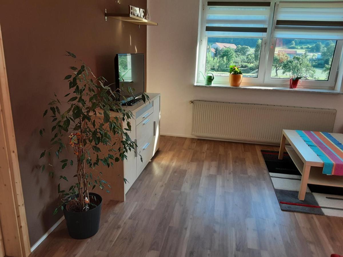 Apartment - Ferienwohnung 2 Treffen Am Ossiachersee Exteriör bild