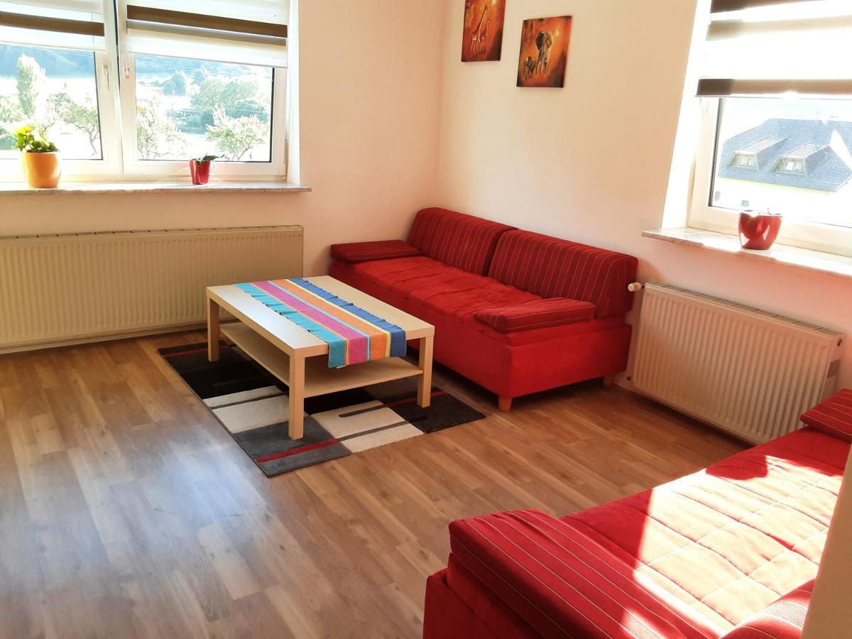 Apartment - Ferienwohnung 2 Treffen Am Ossiachersee Exteriör bild